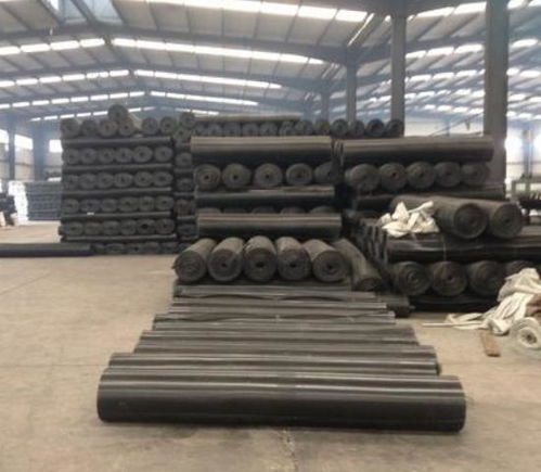 复合土工材料报价及针刺地毯厂家选购指南