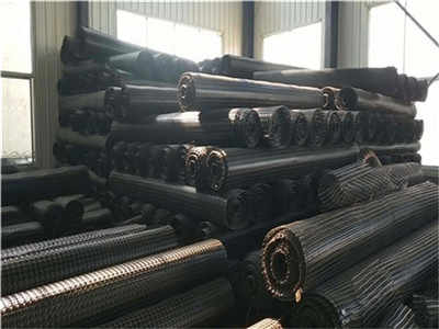 香洲市政道路工程防裂贴价格及厂家比较 兼顾针刺地毯等工程材料选择